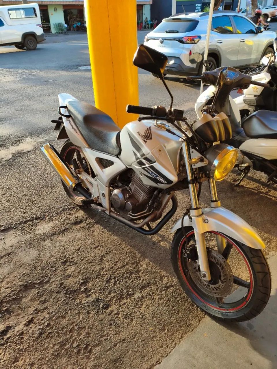 Cbx 250 Prata  - Foto 2