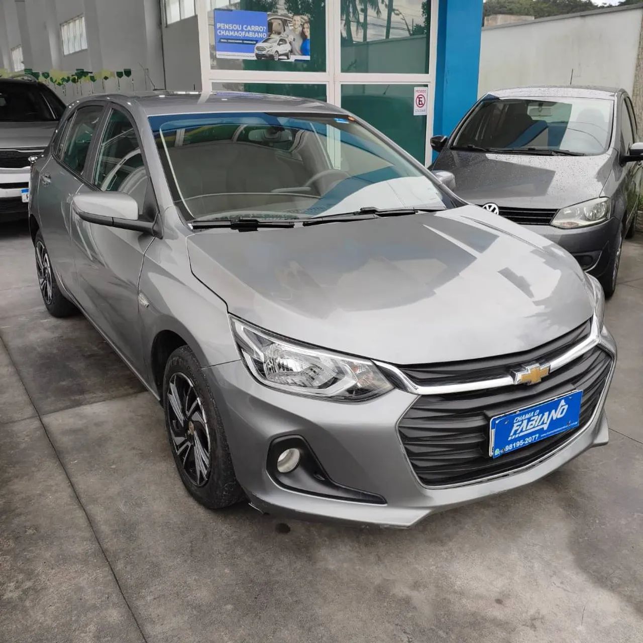 Chevrolet Onix Hatch LT 1.0 8V Flex Power Mec. 4P, foto 2 de 19