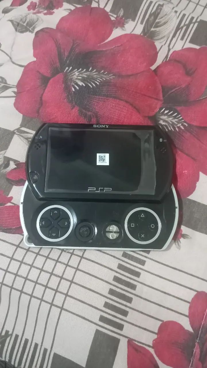 PSP GO