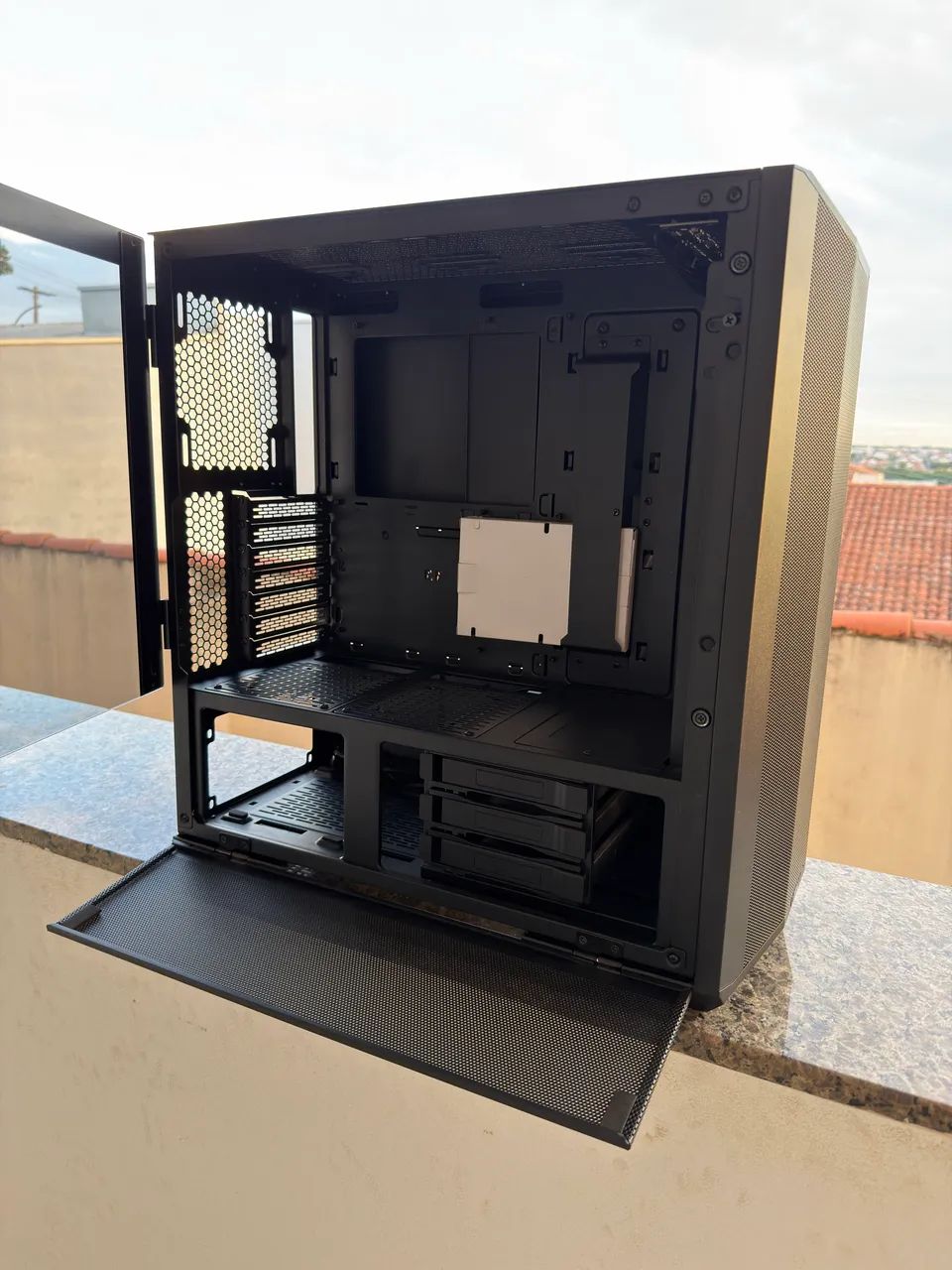 Gabinete PC - Foto 2