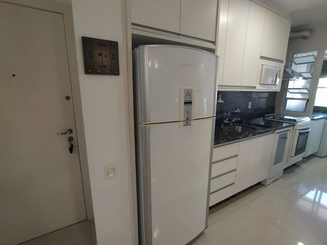 Apartamento com 3 quartos - Foto 3