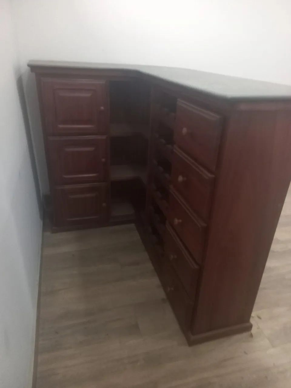 BAR MURACATIARA DE CANTO EM L 