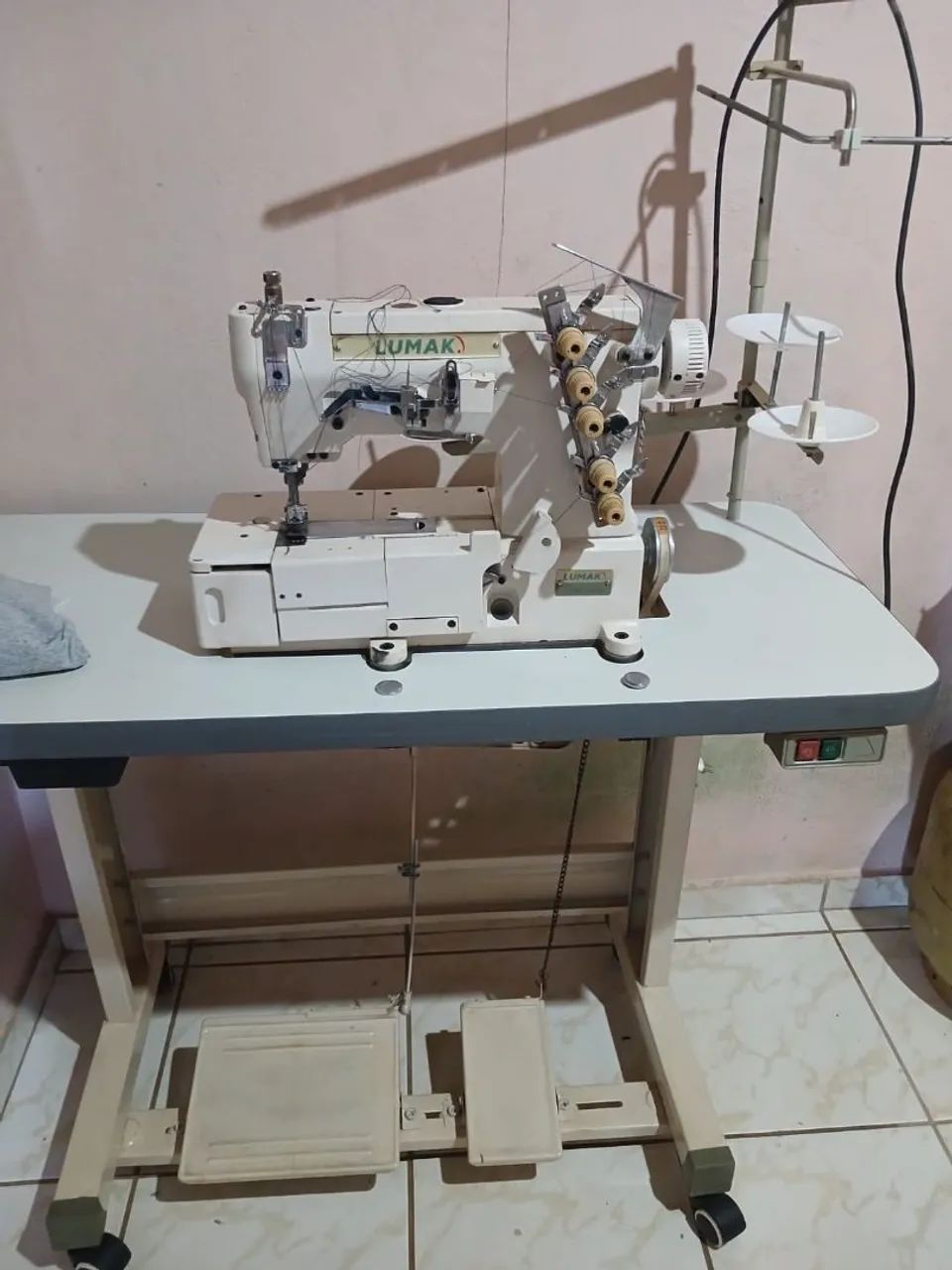 Maquina de costura galoneira 