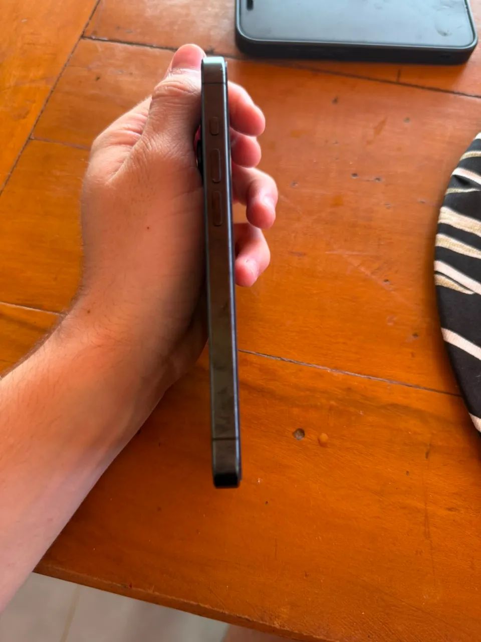 Iphone 15 Pro - Foto 2