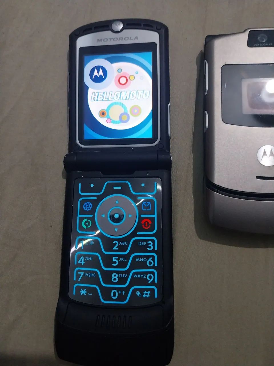 Vende se v3 da Motorola funcionando perfeitamente  - Foto 4