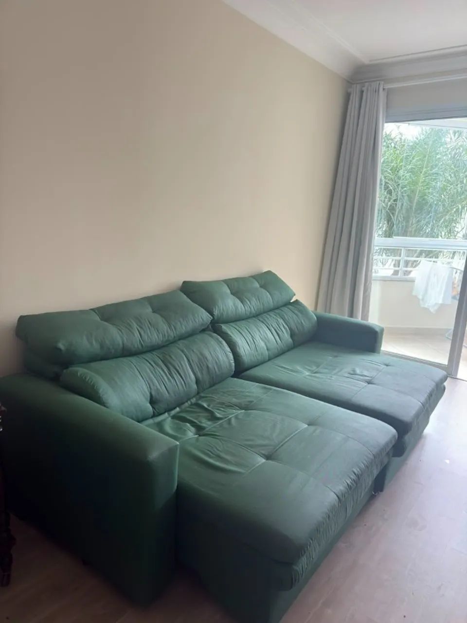 Sofá retrátil e reclinável verde 2.40m - 4 lugares - Foto 2