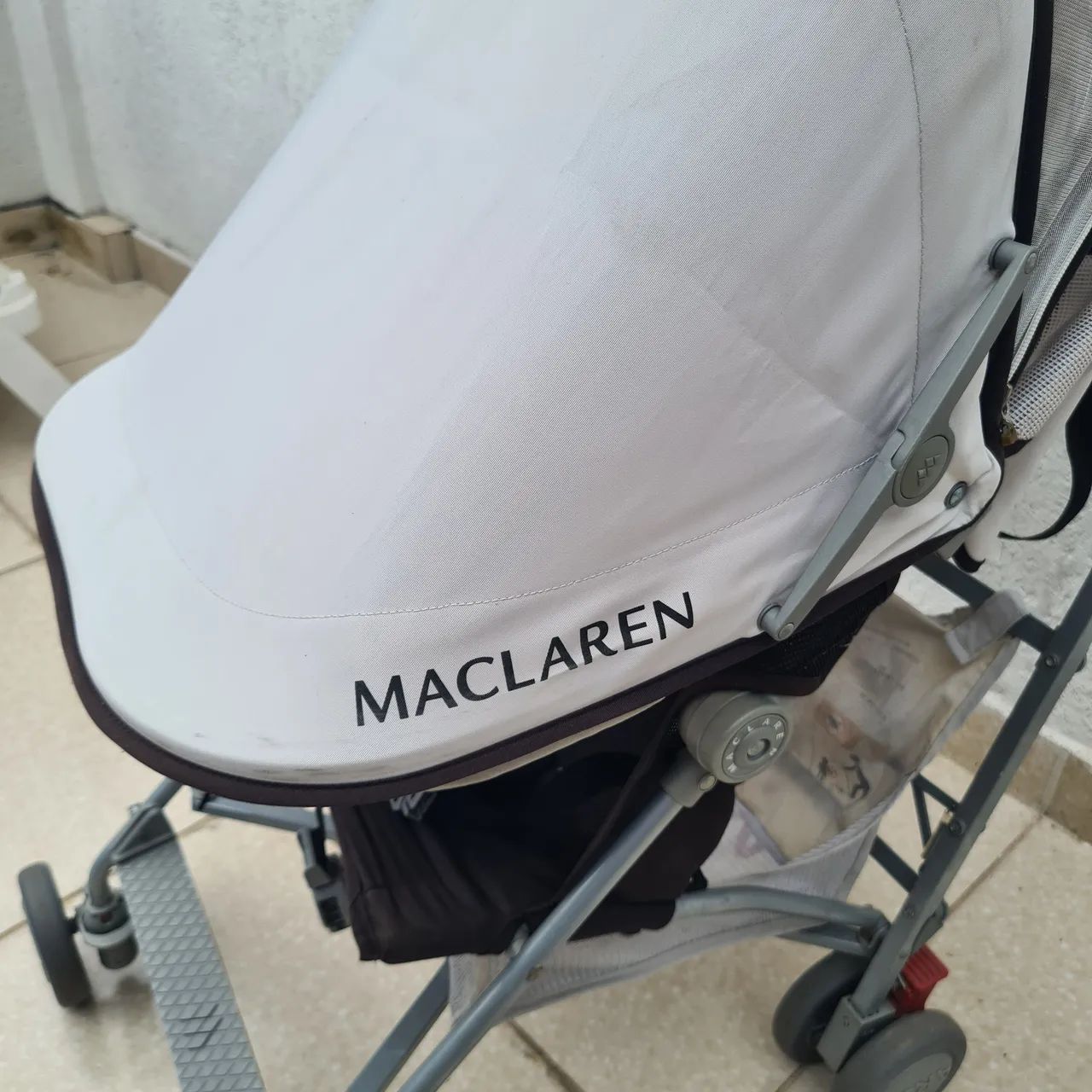 Carrinho de bebê Mclaren  - Foto 4