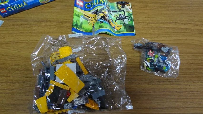 Lego Legend Of Chima Kavertun Twin Blade 70129 Novo - Brinquedos e