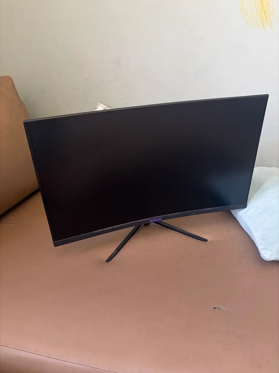 Monitor valak 180hz
