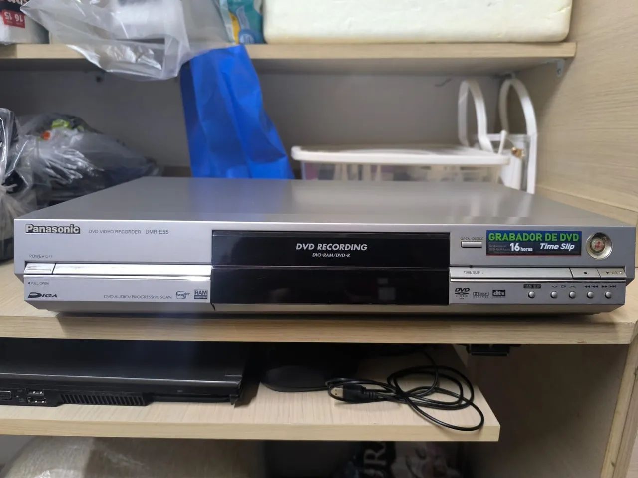 Gravador de dvd Panasonic de mesa-Dmr e55 - DVD, Blu-Ray e Vídeo