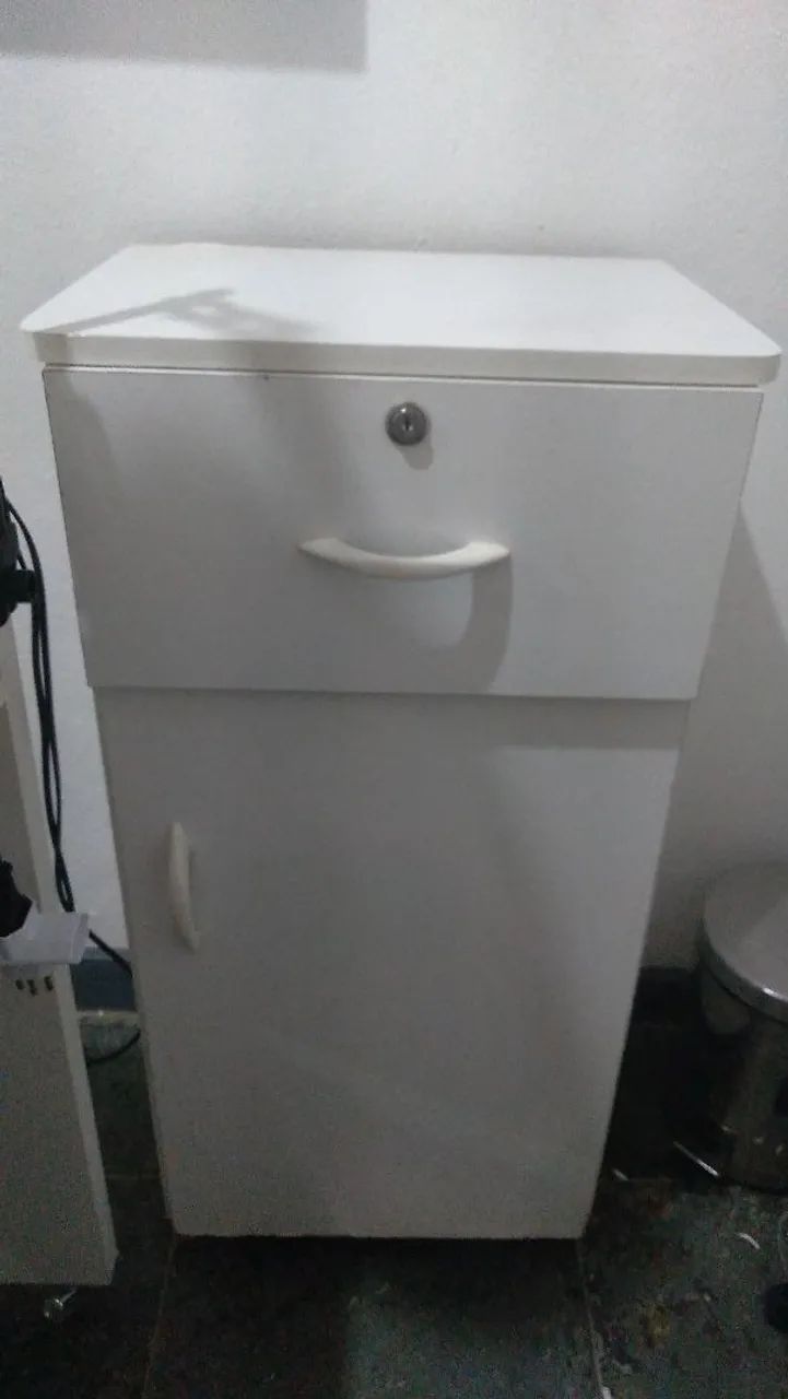 Armarinho multiuso