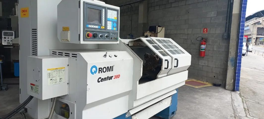TORNO HORIZONTAL CNC ROMI 30D