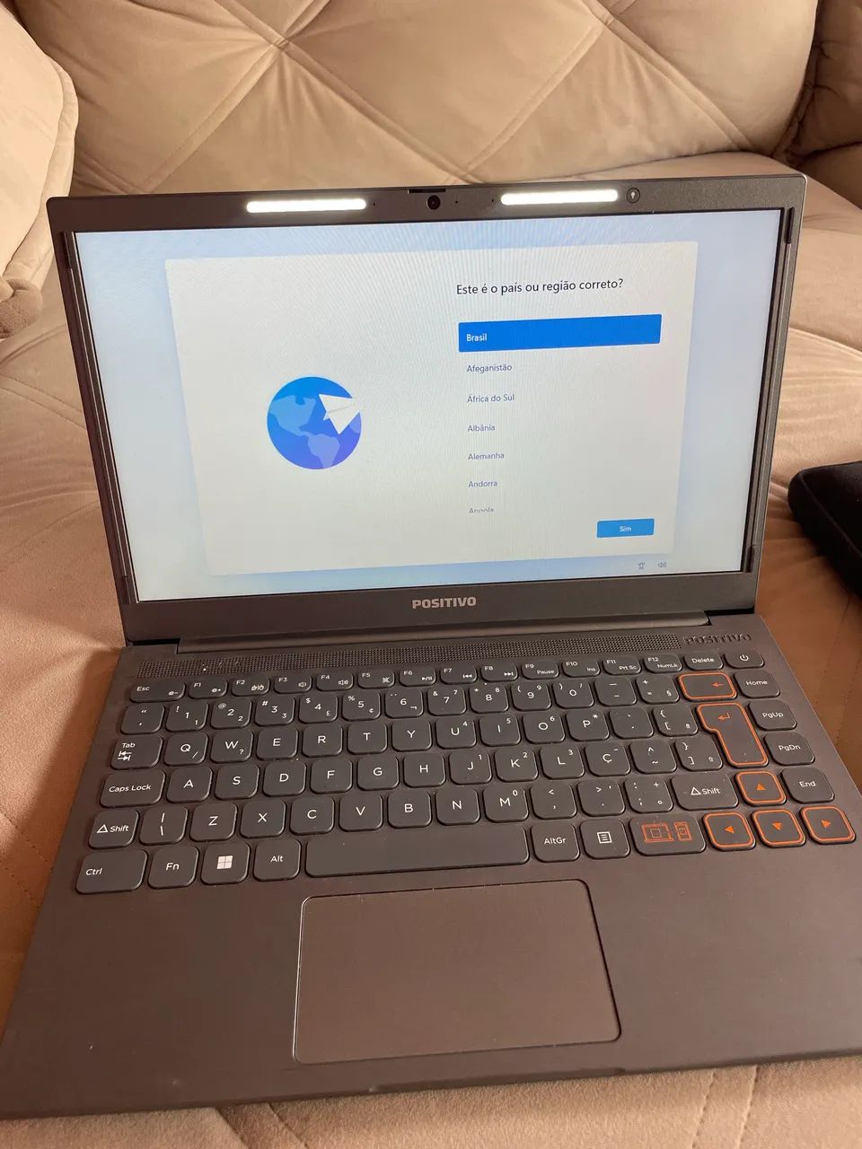 Vendo Notebook Positivo Vision