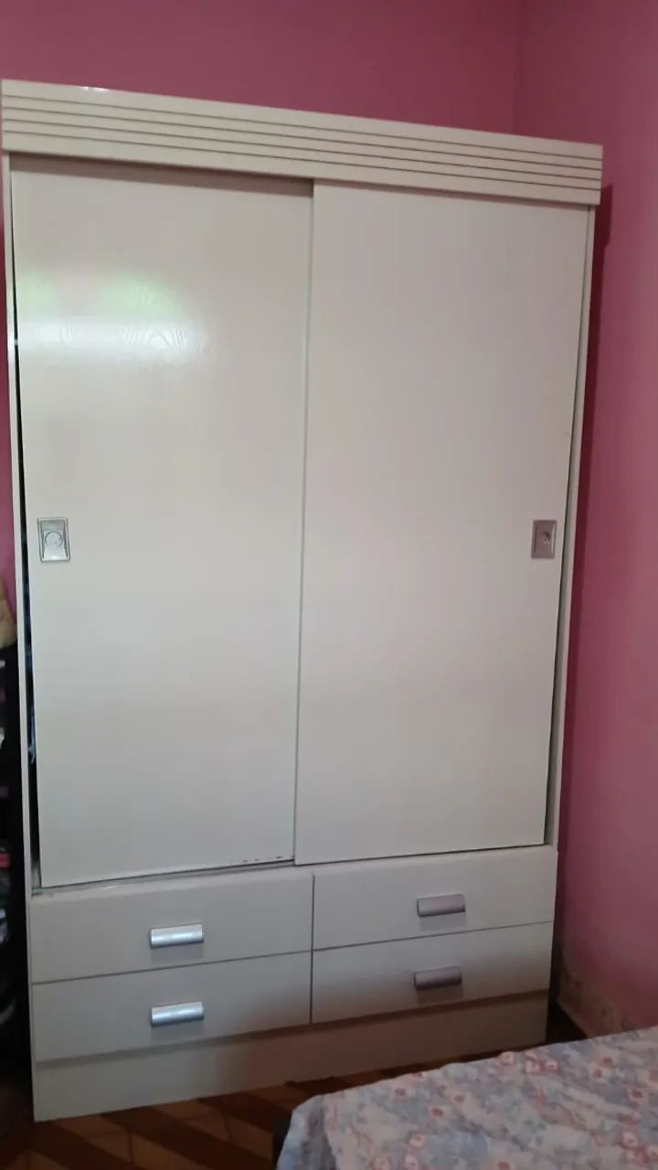 Guarda roupa