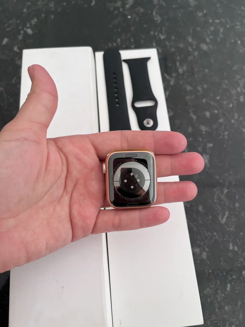 Vendo Apple Watch 6 44mm Escuto propostas  - Foto 3