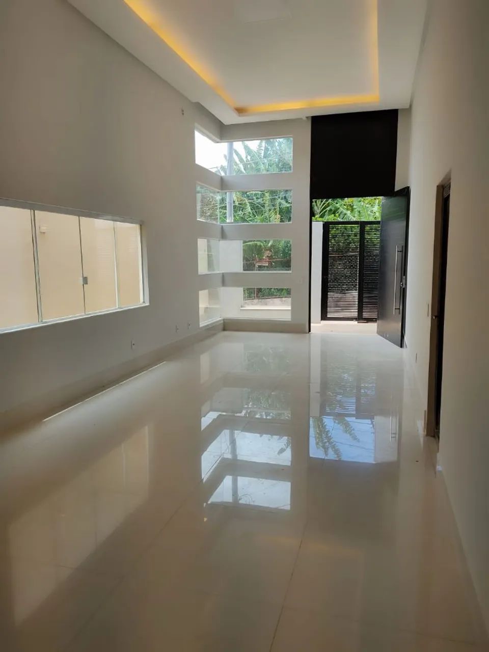 4 suítes uma master com closet e banheira - Foto 4