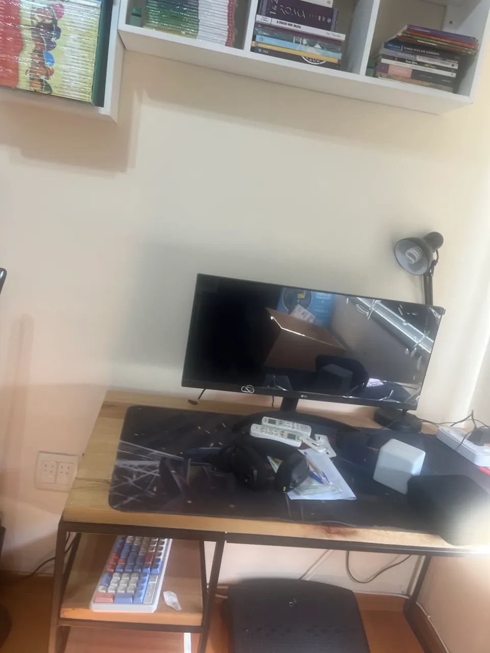Vende-se mesa e cadeira de escritório  - Foto 3