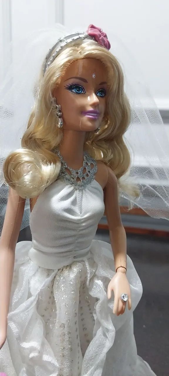 Boneca barbie Noiva - Foto 2