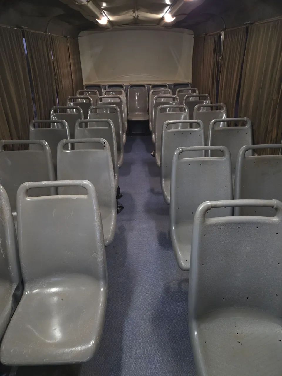Micro ônibus 710 escolar - Foto 6