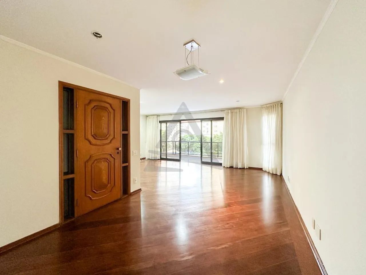 Apartamento para alugar em Campinas, Cambuí, com 4 quartos, com 195 m², Edifício Arraial d - Foto 2
