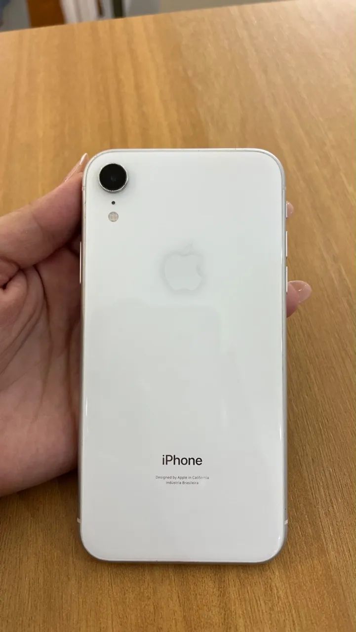 VENDO IPHONE XR 128G (com marcas de uso) - Foto 4