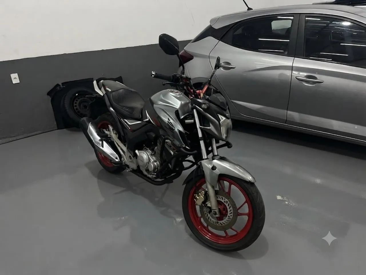 CB 250F Twister 