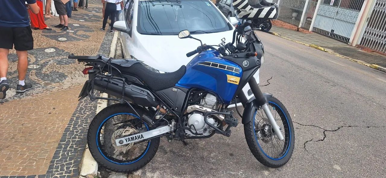 Tenere XTZ 250 - Foto 2