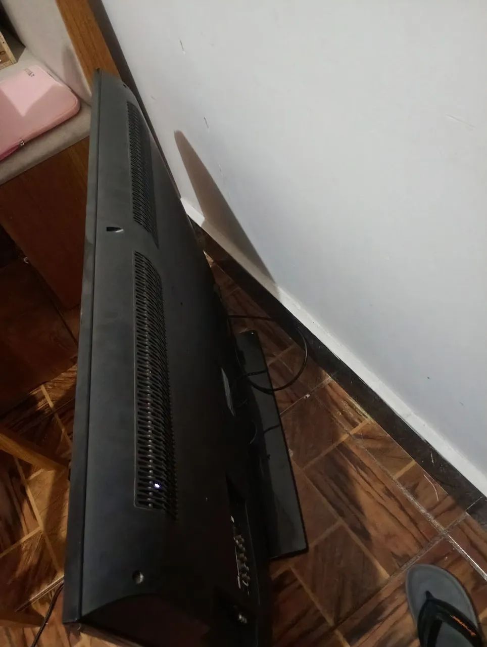 Tv Samsung 40 polegadas impecável + controle. - Foto 4