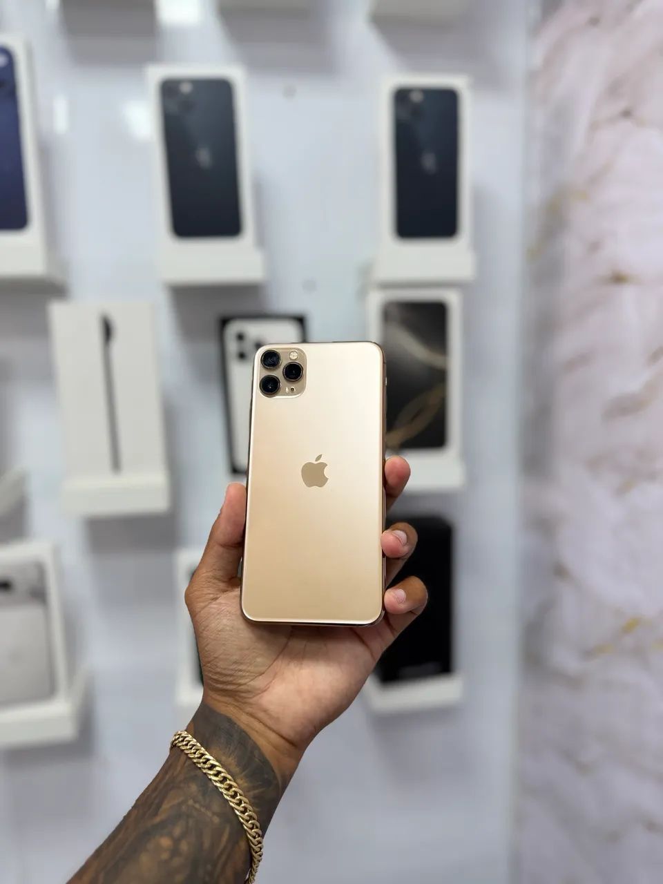 IPHONE 11 PRO MAX 256GB - Celulares e Smartphones - Samambaia Sul