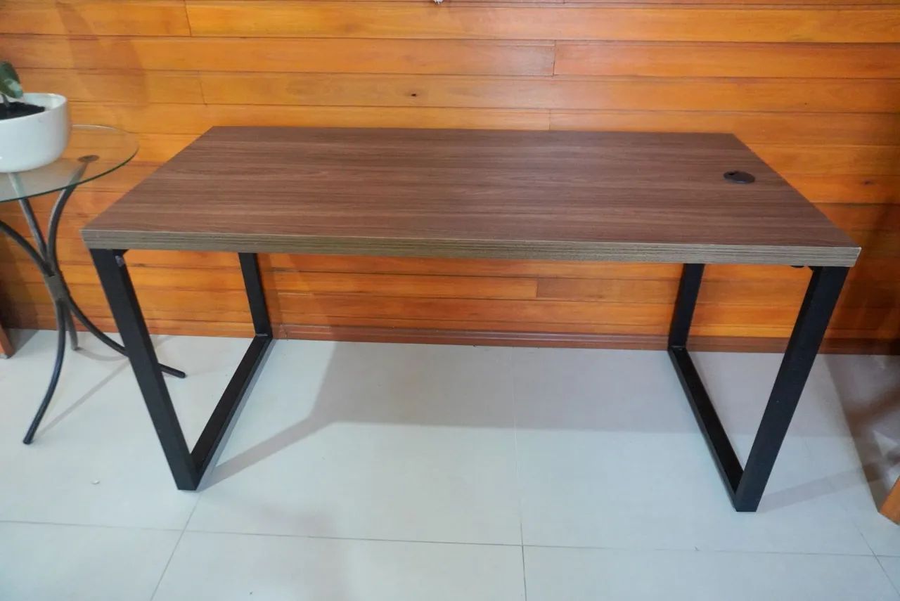 Mesa de trabalho office417147438582343682