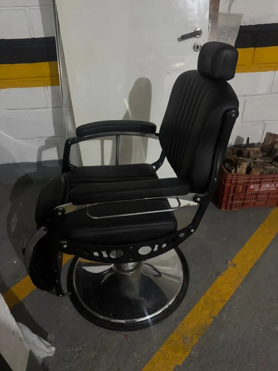 Cadeira de Barbeiro Ferrante  - Foto 5