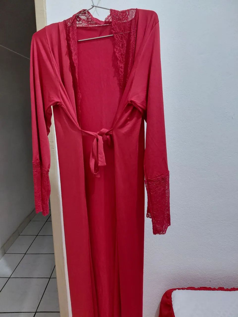 2 camisolas de amamentação com robe