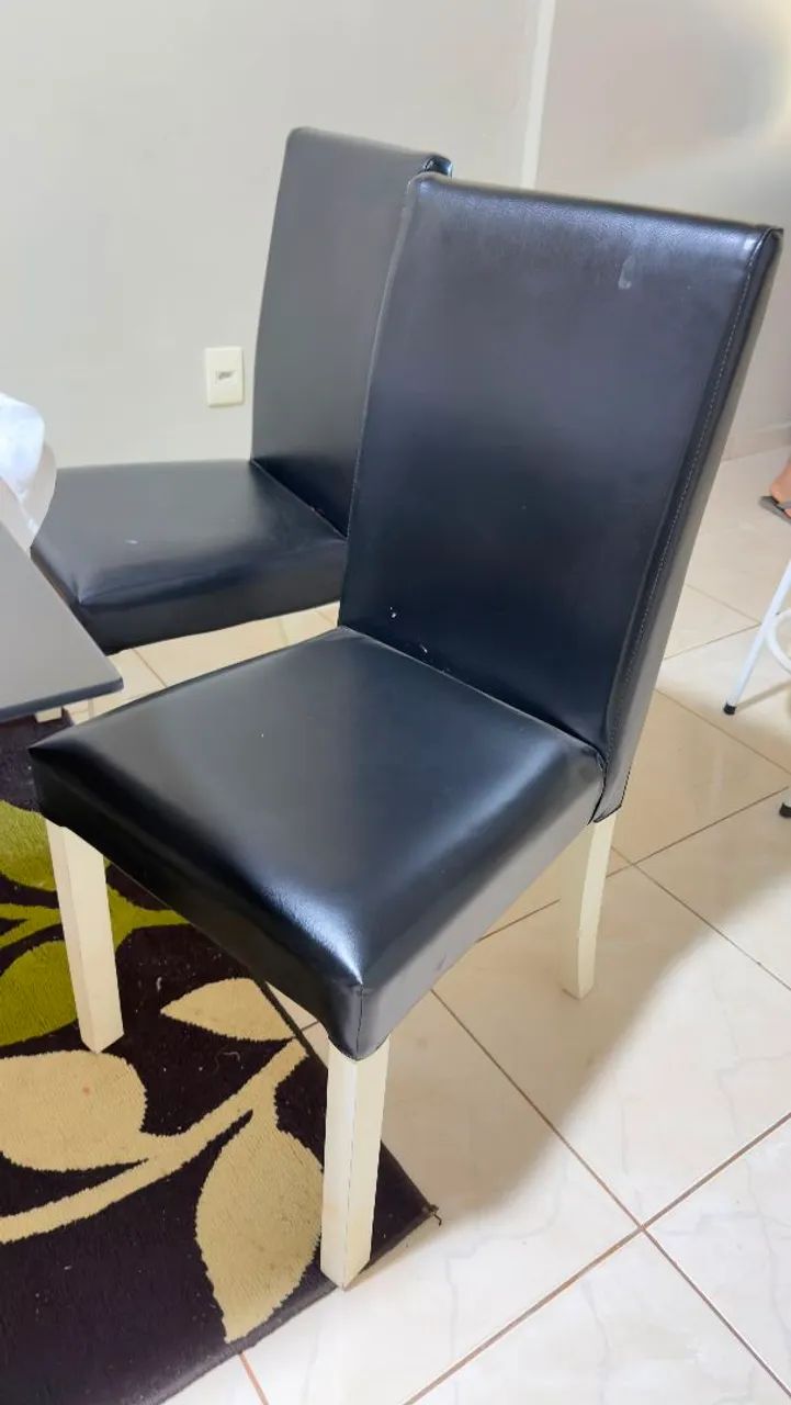 Mesa em vidro com 8 cadeiras  - Foto 5