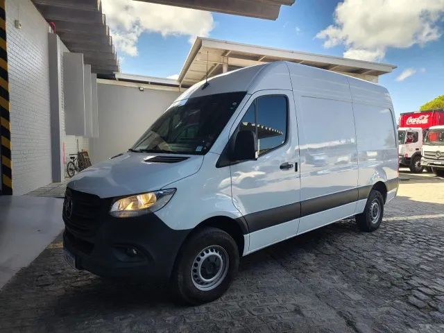 Mercedes-Benz Sprinter 417 Furgão L.t.a. Diesel (e6) 2026