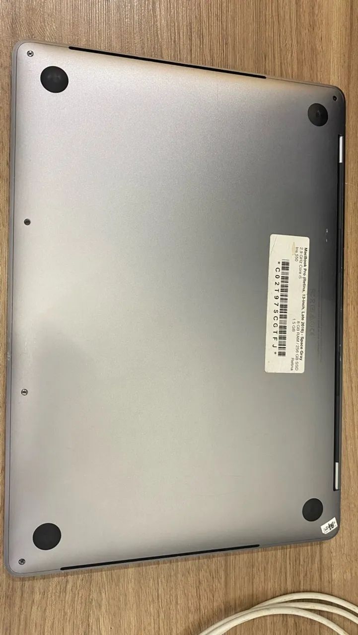 MACBOOK PRO 8GB RAM 256GB SSD COR 1.5 2016 - Foto 4