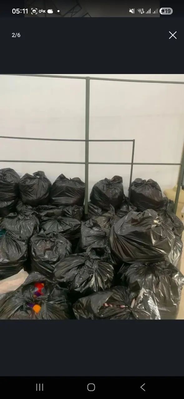 Lotes de roupas semi novas  - Foto 4
