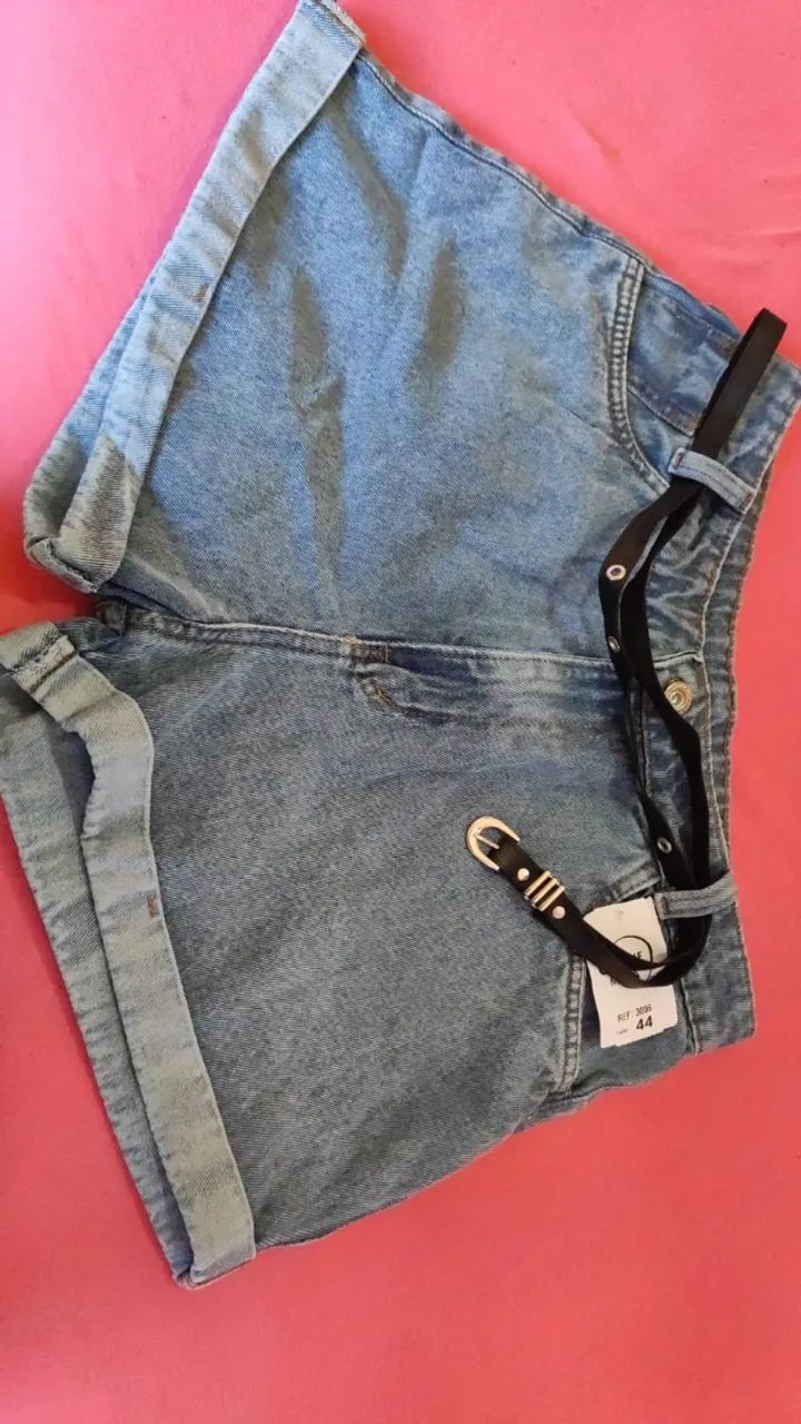 Shorts Jeans Feminino- Tamanho 44
