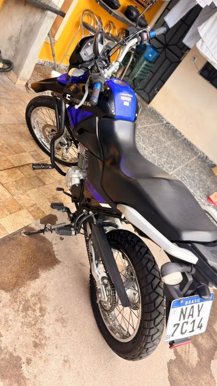 Vendo uma cross 2023 zero
