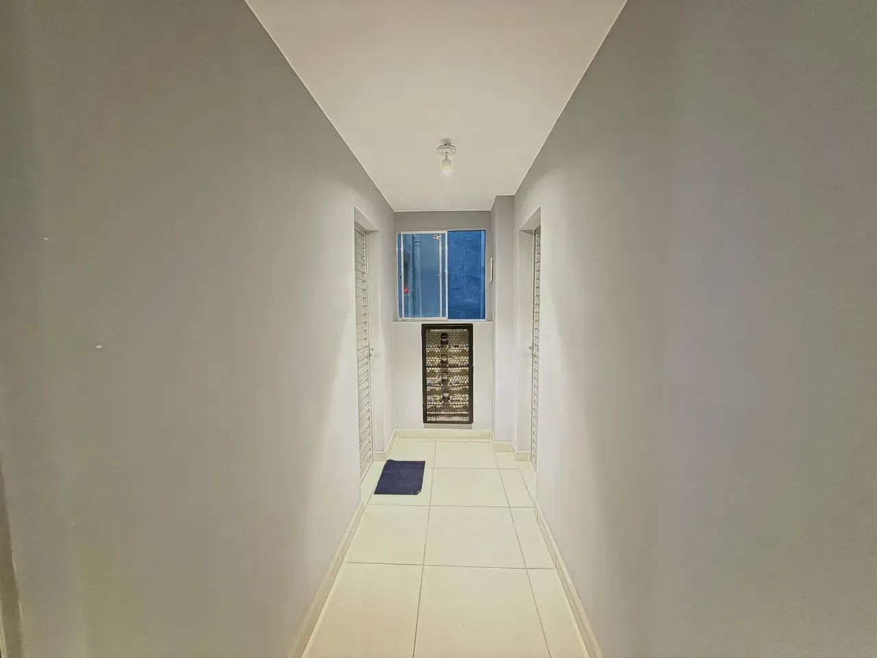 Arniqueiras - R$950,00 - 2 Quartos Bem Ventilado - Foto 2