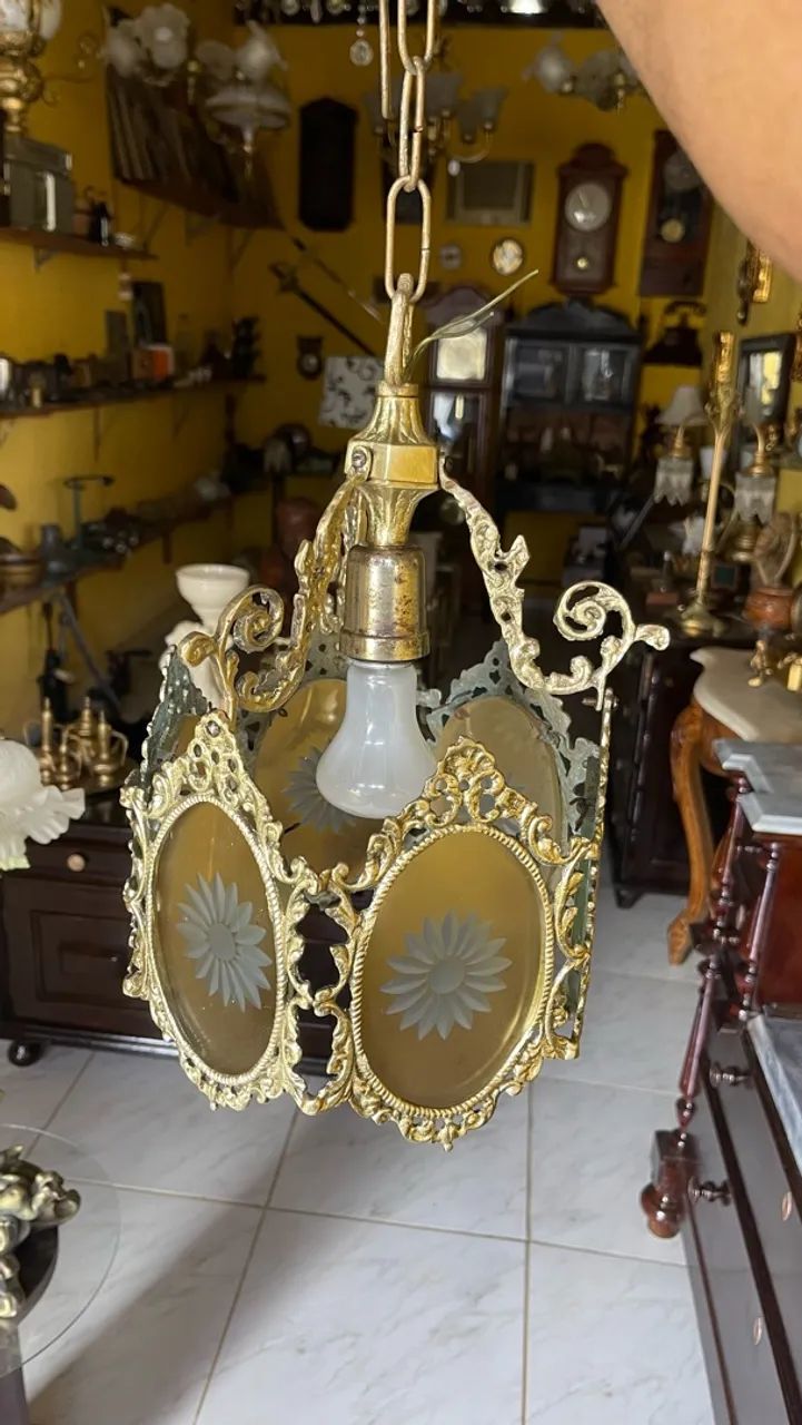 Lindo lustre em bronze e cristal - Foto 2