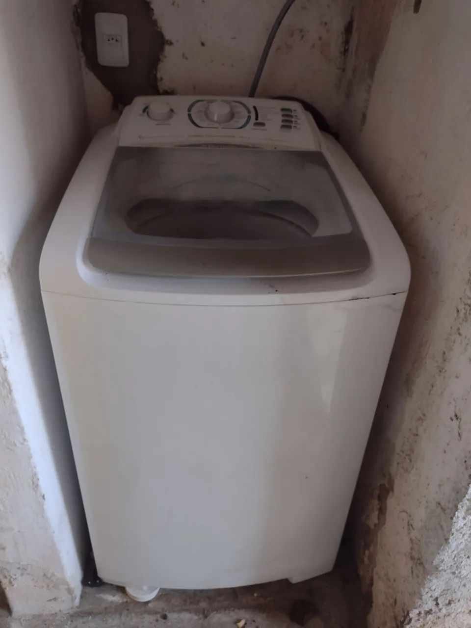 Máquina de lavar 10 kg funcionando perfeitamente