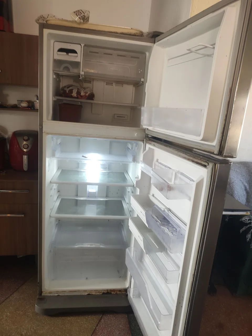 Vendo uma geladeira duplex - Foto 2