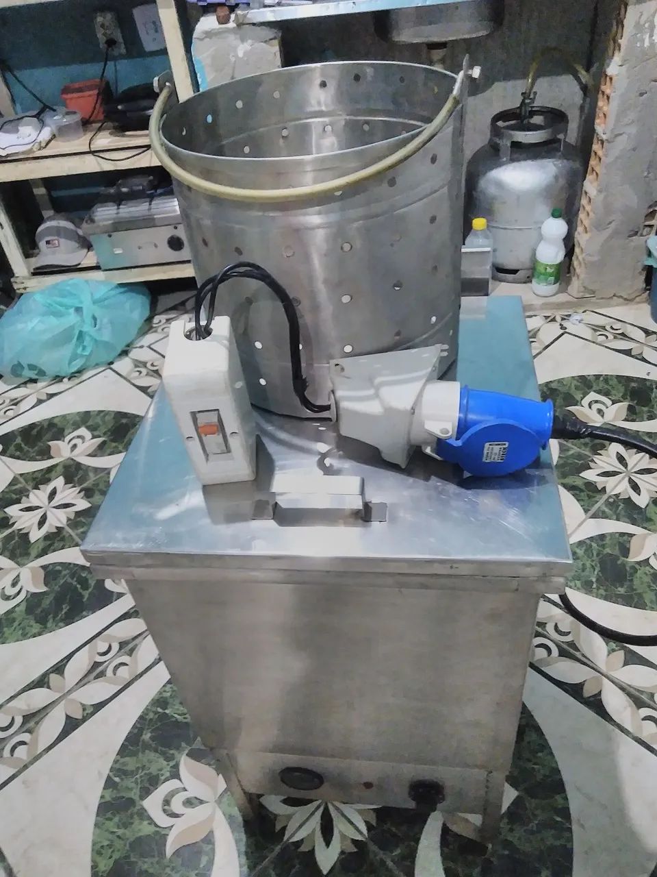 VENDE-SE ESSES ÍTENS. TRATAR IRMÃO LEON. * - Foto 2