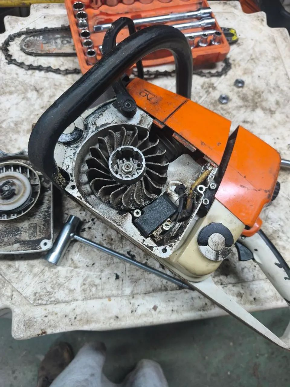   Mecânico de motosserra, roçadeira, motor 2 tempos .  - Foto 2