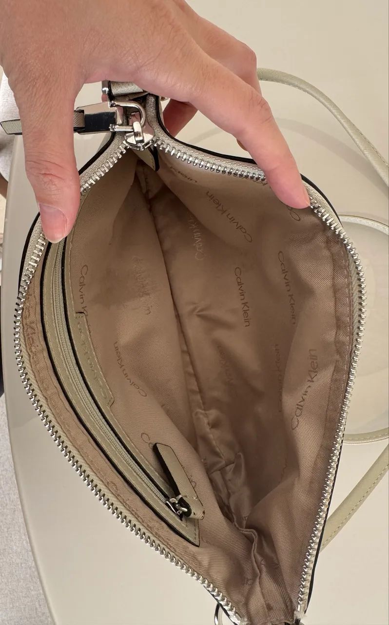 Bolsa Calvin Klein - Foto 5