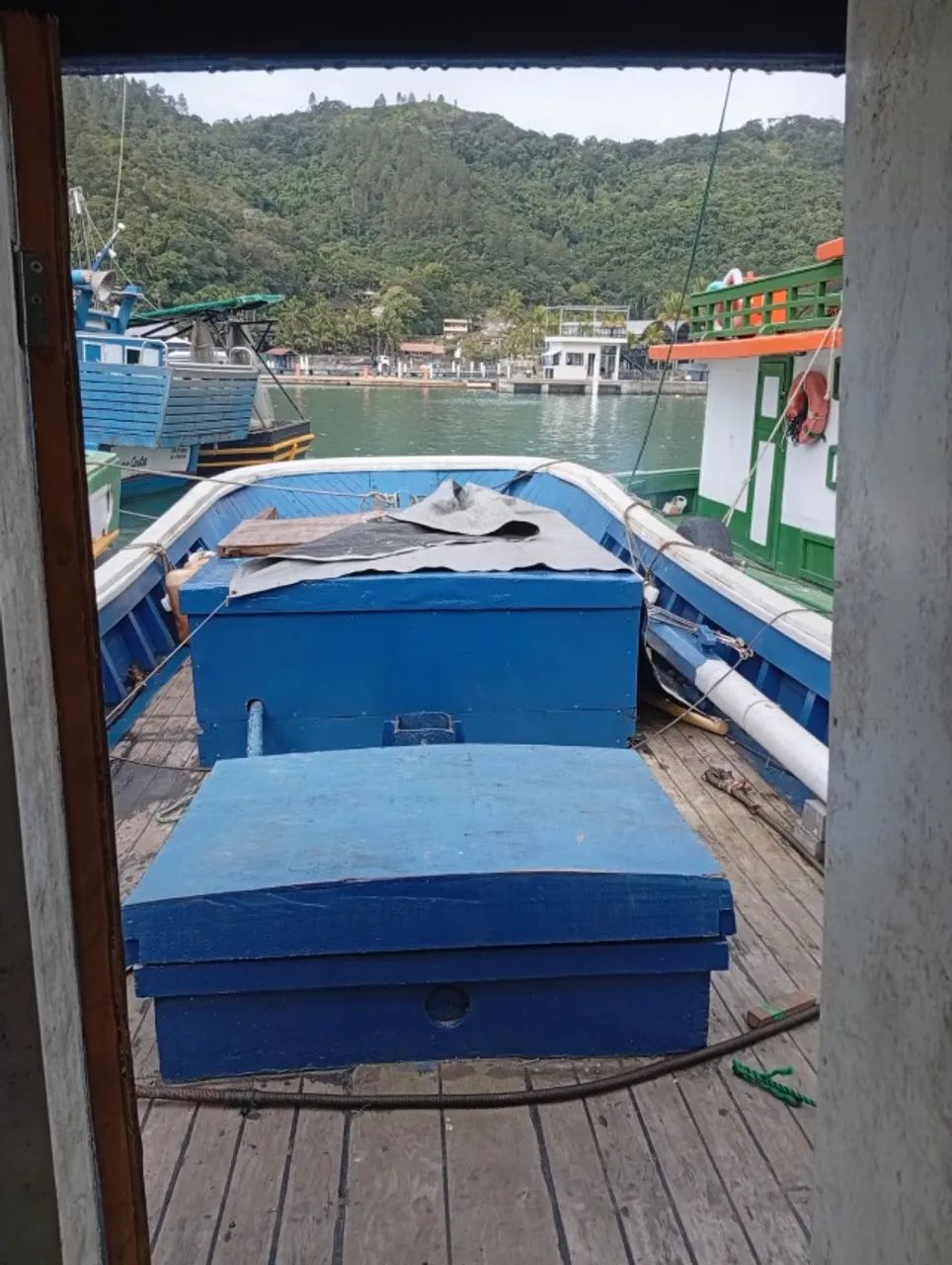 Embarcação de Madeira - Recém Reformado - Foto 5