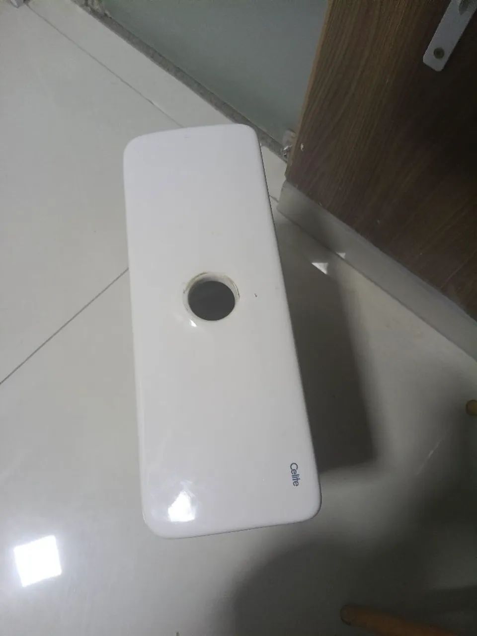 caixa acoplada para vaso sanitário da marca Celite - Foto 3