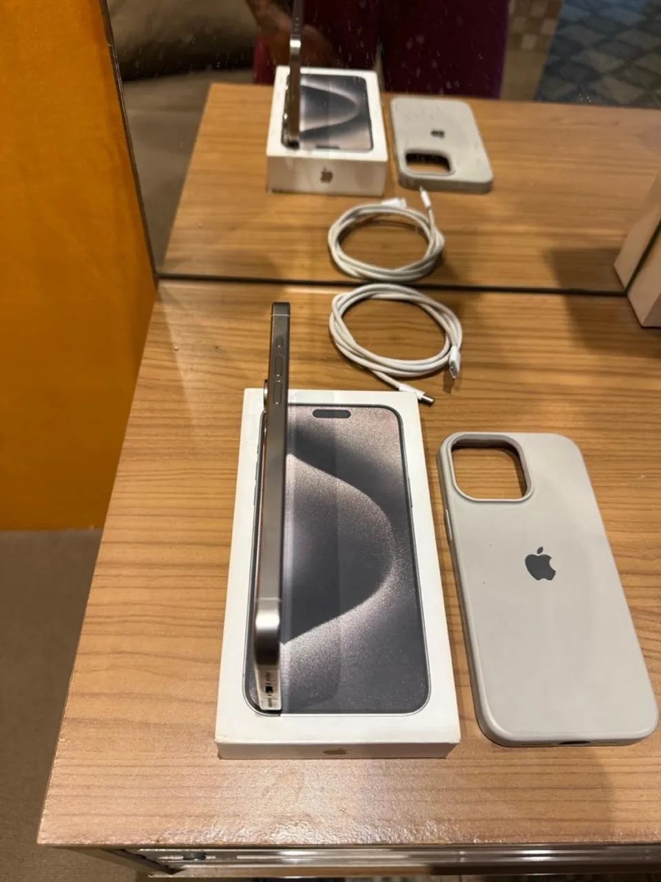 Iphone 15 pro max 256gb natural - Foto 3