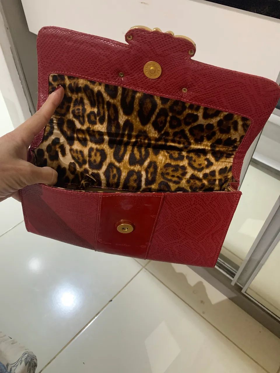 Bolsa vermelha de mão CS - Foto 2