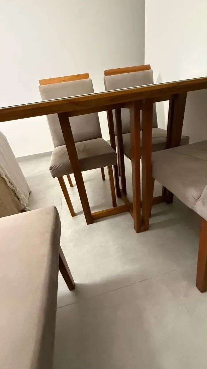 Mesa com 4 cadeiras  - Foto 5